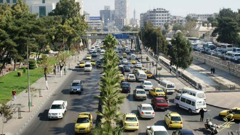 5 خطوط للتكسي سرفيس في دمشق.. والتعرفة تستنزف نصف الراتب