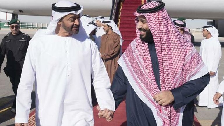 أبو ظبي تُطبّع علاقاتها مع دمشق لهذه الأسباب
