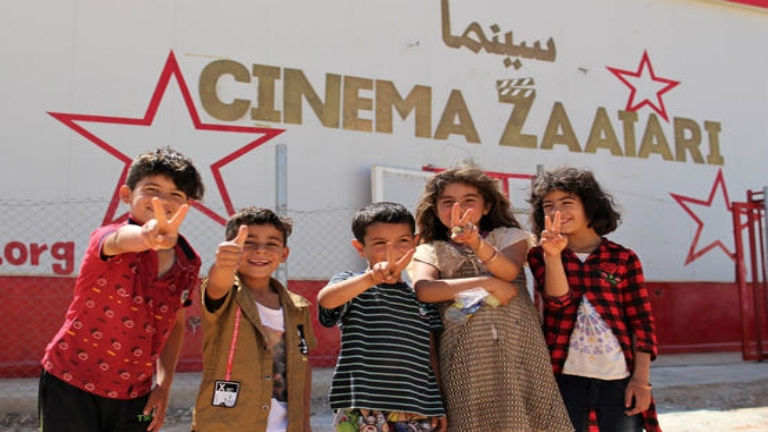 افتتاح سينما في الزعتري.. ما انطباعات سكان المخيم؟  