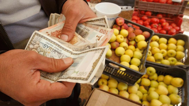 الأسد يصدر مرسومين بزيادة الرواتب… من أين سيدفع النظام؟