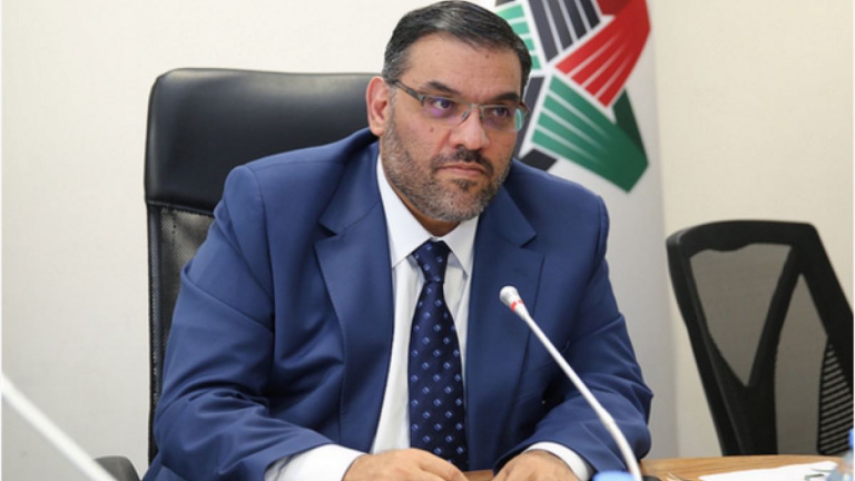 الائتلاف يدعو لتعليق ضربات التحالف الدولي في سوريا