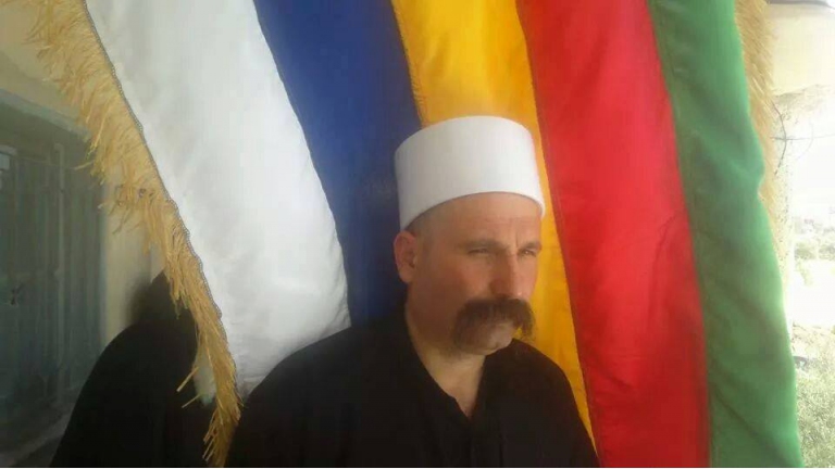 البلعوس.. شيخ الكرامة وحق الإنسان في التمرد على الحرب الظالمة