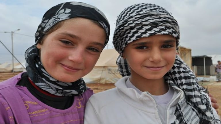الفتيات في يومهّن العالمي..ماذا عن السوريات؟ 