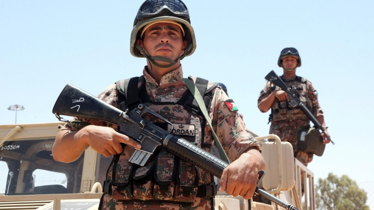 الجيش الأردني يقتل مسلحين على الحدود السورية