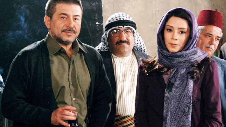 الحدود تغلق أمام فناني سوريا الخمس نجوم