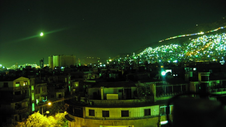 القمر العملاق في سوريا اليوم 