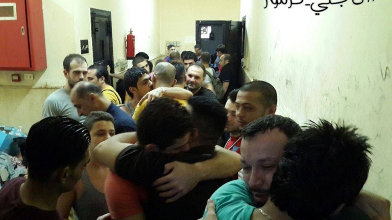 ألمانيا تستقبل أول دفعة من المحتجزين السوريين في مصر