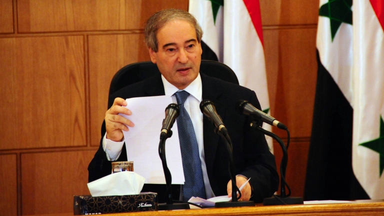 المقداد يصف الانتخابات في مناطق كردية بـ 