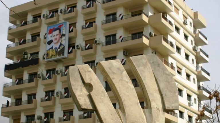 النظام السوري يغلق مدارس شرعية