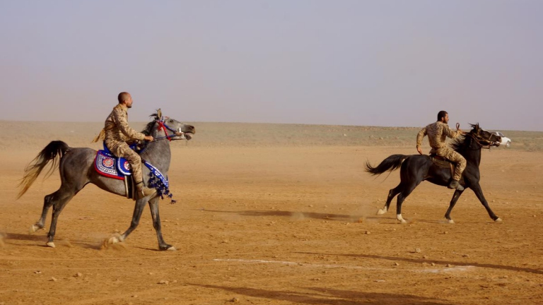 النظام السوري يقصف الغوطة الشرقية والمعارضة تشكل وحدة خيالة في درعا