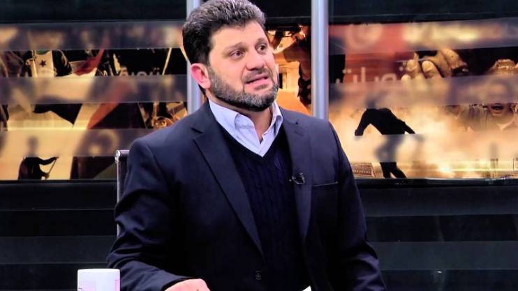 الوزير النجار لروزنة: ممثل الثورة يسافر من باب الهوى وليس من الرياض