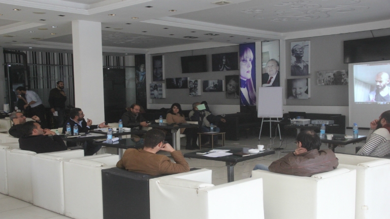 الرقة: التقلبات العسكرية وشح التمويل... مخاطر تهدد وجود المجتمع المدني 