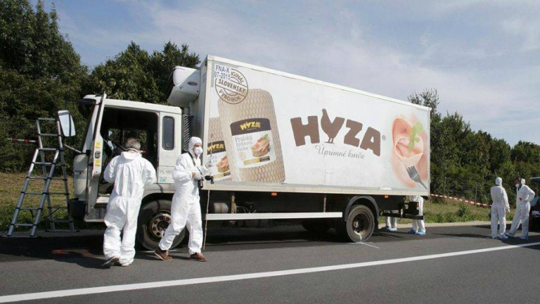 السجن المؤبد لقاتلي مهاجرين سوريين في 
