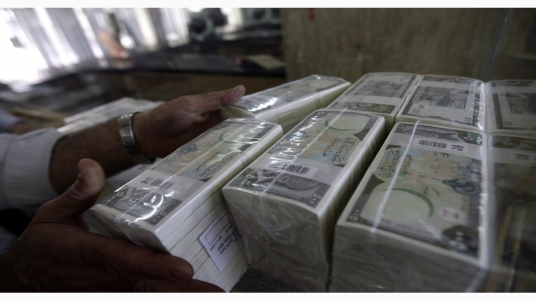 السوريون يدفعون نحو 2.6 مليار ليرة شهرياً ضريبة لـ 3 خدمات فقط
