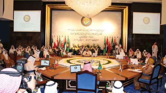  التعاون الخليجي يطالب بتسوية سريعة للصراع في سوريا