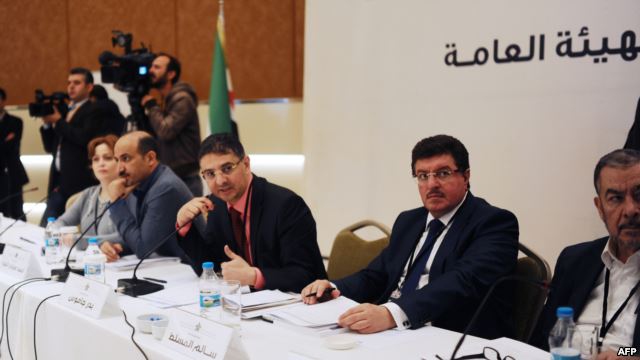 الإئتلاف يقرر المشاركة في جنيف2 