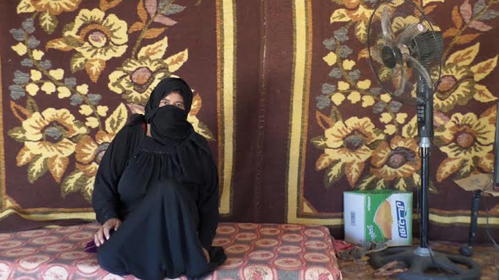 أم فرج: نفوسنا غير مرتاحة رغم الأمان في الأردن 