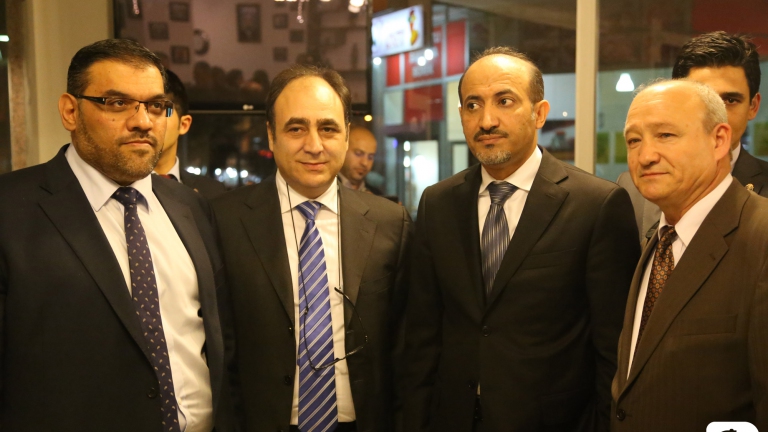 أنباء عن اتفاق يبعد الإخوان عن واجهة الائتلاف