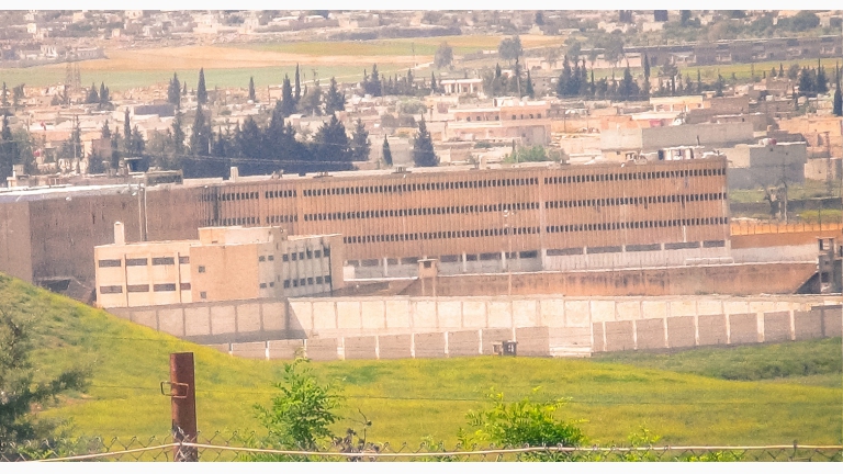 أنباء عن سيطرة المعارضة على سجن حلب المركزي 