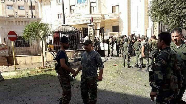 انفجاران يستهدفان مبنى حزب البعث بحماة .. و