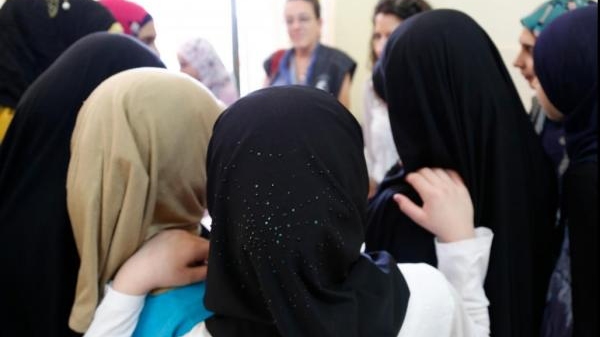 انتحار قاصرات في ريف ادلب يثير الشكوك حول زواجهن المبكر