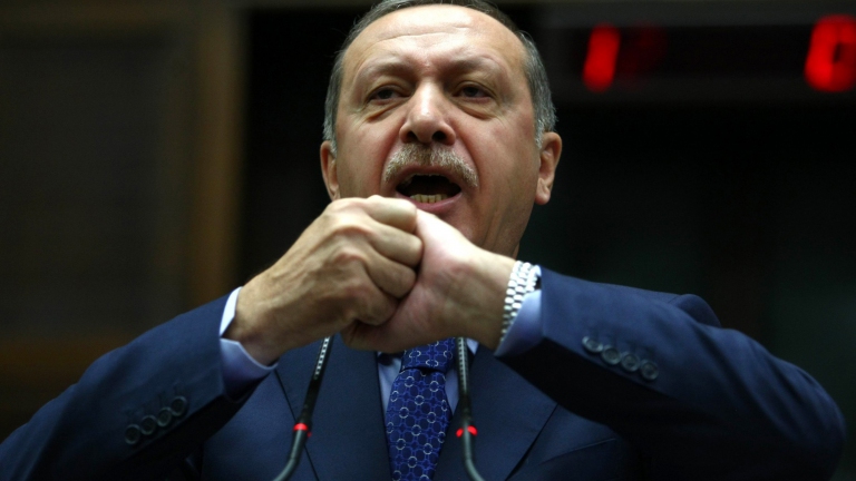 أردوغان: من يعد بإرسال السوريين لبلادهم لن يصبح رئيساً للحكومة التركية