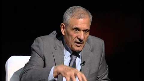 استقالة وزير الدفاع في الحكومة المؤقتة 