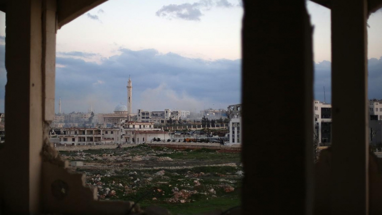 اشتداد المعارك على طرق الإمداد في حلب 