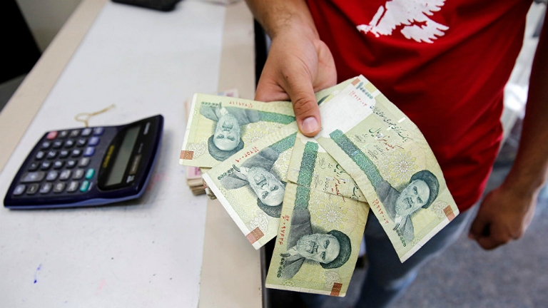 بعد حذف أصفار العملة... هل تُخفف إيران أزمتها الاقتصادية؟