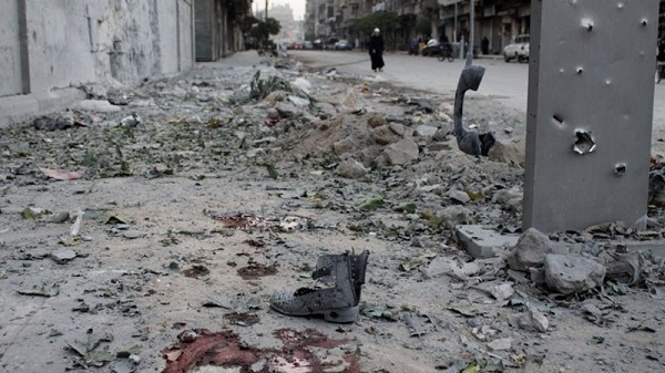 شباب حلب يواجهون انقطاع الاتصالات
