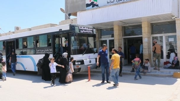 بدء زيارة عيد الأضحى إلى سوريا عبر 