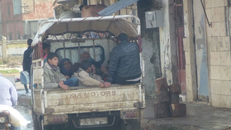 Besieged Hula Receives Six Thousand of Hama's Displaced!