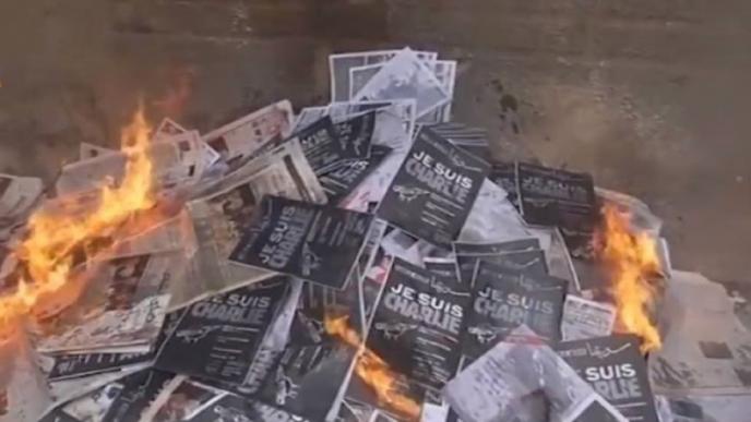 Burning Newspapers, Burning Ideas