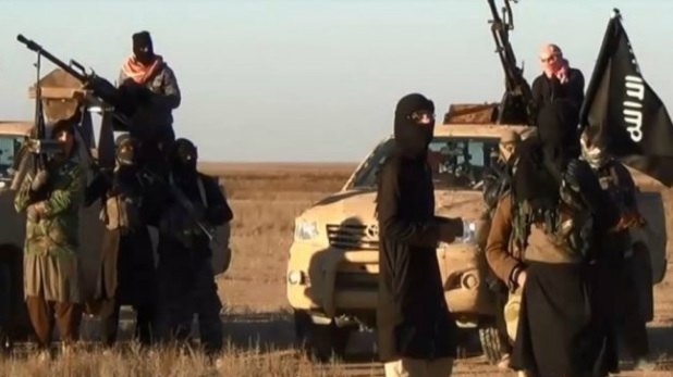 داعش يمنع دخول مساعدات غذائية إلى الأحياء الخاضعة لسيطرة النظام بدير الزور 