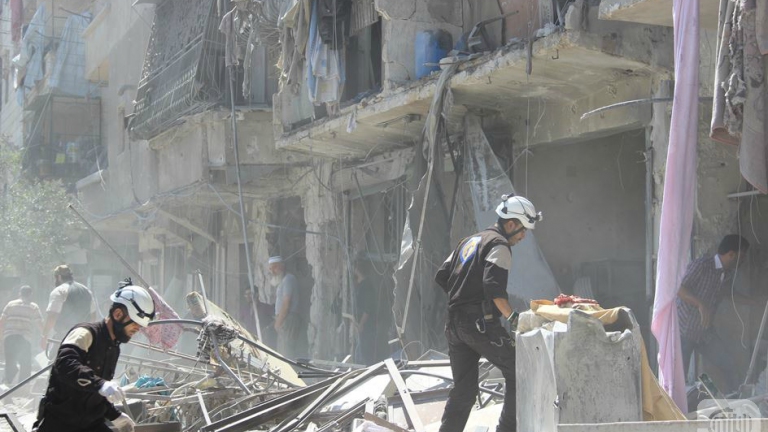 ضحايا بغارات متجددة على حلب وإدلب