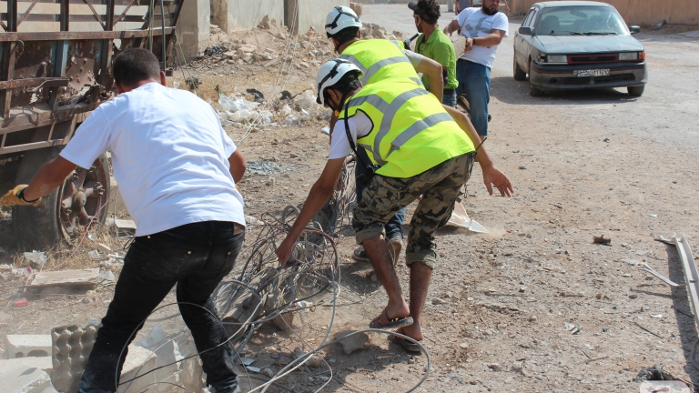 ضحايا بقصف على دير حافر واشتباكات بمحيط نبل والزهراء بريف حلب