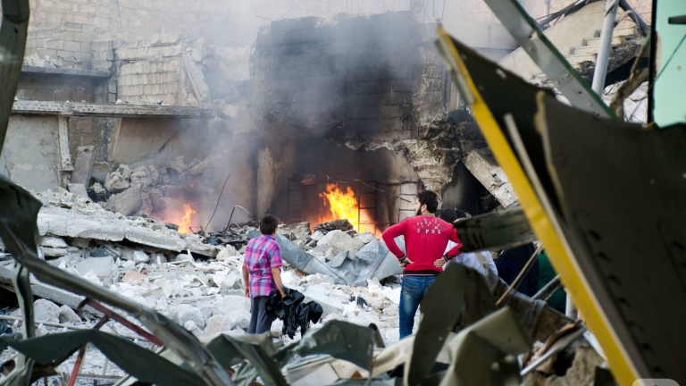 ضحايا بقصف على حلب وإدلب وحمص