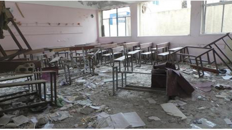 ضحايا بقصف روسي على مدرسة في عنجارة بريف حلب
