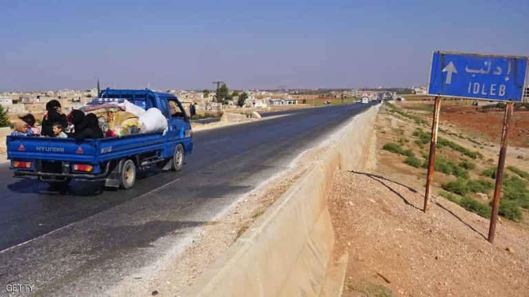 إدلب على صفيح ساخن مجدداً.. هل تضرب روسيا تفاهماتها مع تركيا؟