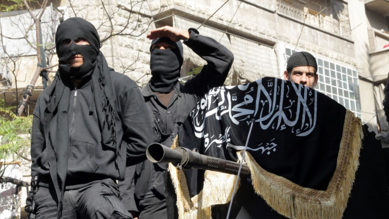 إدلب.. مقتل قياديين وعناصر من 