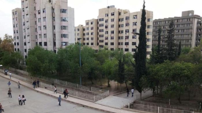 دمشق: إحالة 7 أشخاص إلى القضاء بتهمة رمي الطعام