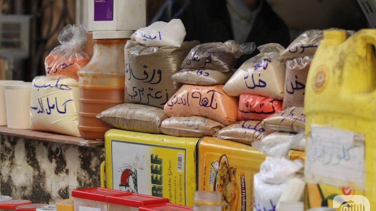 دوما.. رش السكر على الموت