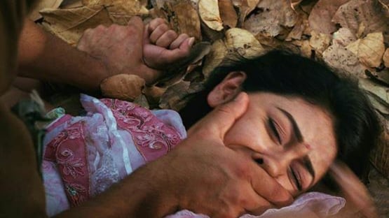 فاطمة: اغتصبوني وأنا مقيدة