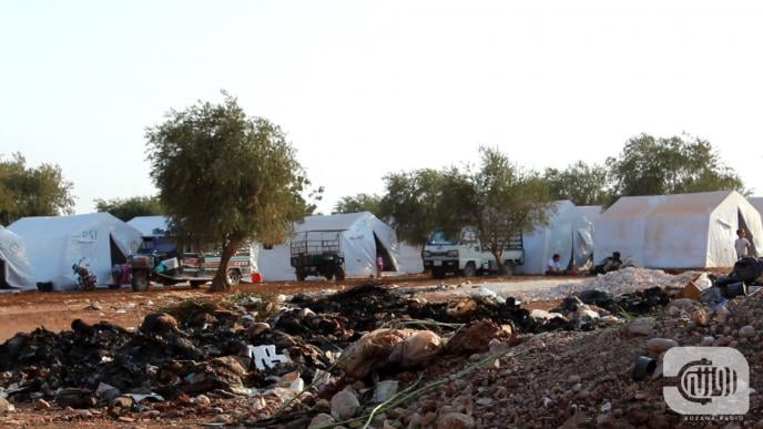 FIVE THOUSAND REFUGEES LEFT TO THEIR OWN DEVICES AT THE AKDA CAMP