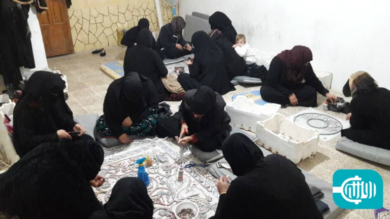 فن الموزاييك بيد نساء سوريات في كفرنبل