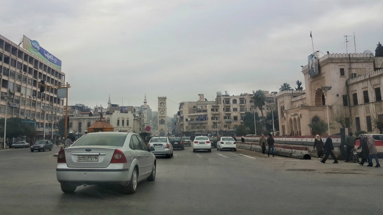 في حماة.. السوريون يتزوجون بالوكالة