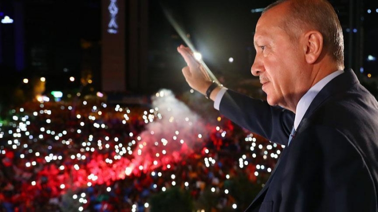 في خطاب فوزه.. أردوغان: سنواصل العمل لإعادة اللاجئين السوريين