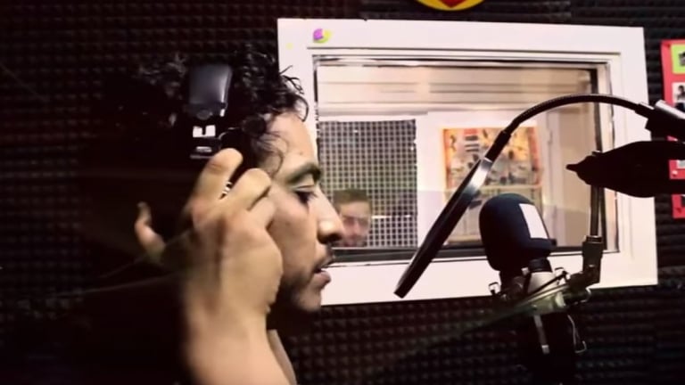في سراقب... راديو ألوان يتعرض للسرقة والتهديد من جديد