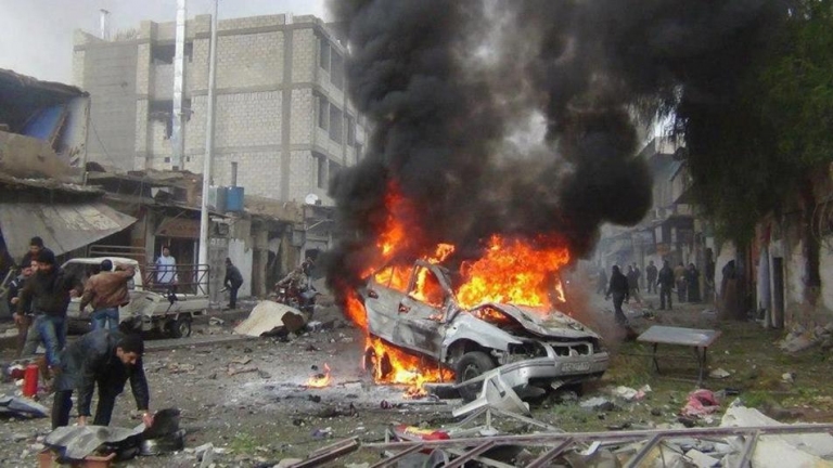 جرحى مدنيون جراء ثلاثة تفجيرات متلاحقة هزّت مدينة الرقة