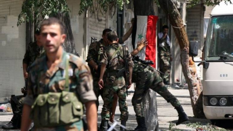 جيش النظام يسرحُ أولَ دفعة من مجنديه خلال 8 سنوات